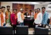 आर.आर. विद्यालयातील अनियमिततेवर शिवसेनेचा आवाज; चौकशीसह नियमित प्राचार्य नियुक्तीची मागणी