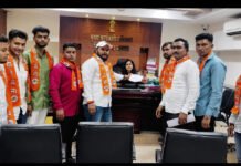 आर.आर. विद्यालयातील अनियमिततेवर शिवसेनेचा आवाज; चौकशीसह नियमित प्राचार्य नियुक्तीची मागणी