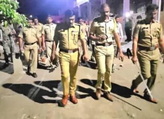 सुप्रीम कॉलनीत वाळू टाकण्याच्या वादातून दोन गटांत दगडफेक; परिस्थिती नियंत्रणात
