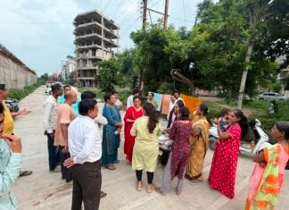 शिव कॉलनी ते रेल्वे लाईन समांतर रस्त्याची महापौर दीपमाला काळे यांच्याकडून पाहणी ; नागरिकांनी मानले आभार